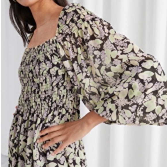 & Other Stories Smocked Floral Dress Womens Size 4 Long Sleeve Mini Square Neck - Picture 2 of 14